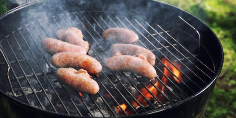 Barbeque wood brings flavor that charcoal can’t