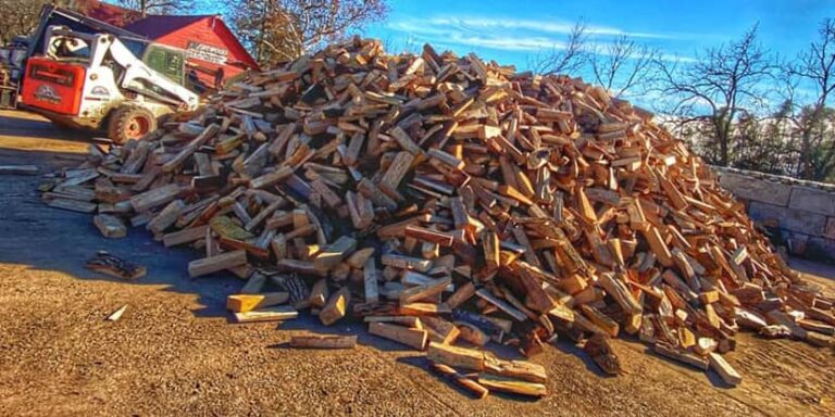 Pile of kiln-dried firewood at Lumberjacks in Woodstock, IL