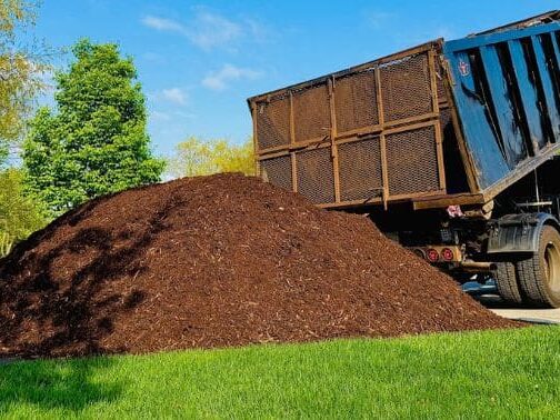 Wholesale Mulch Distributors in Chicagoland