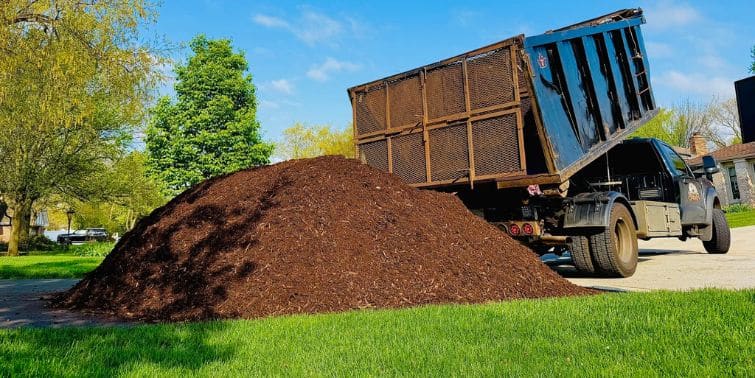 Wholesale Mulch Distributors in Chicagoland